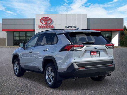 Certified 2023 Toyota RAV4 LE AWD/4WD image 4