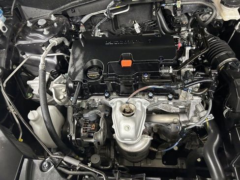 Certified 2023 Honda HR-V LX image 18