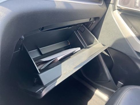 Certified 2024 Ford Explorer XLT w/ Equipment Group 202A image 17