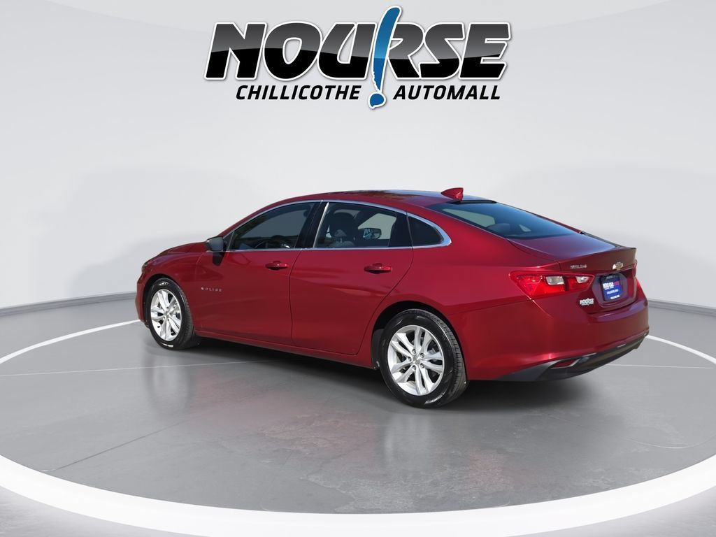 Used 2017 Chevrolet Malibu LT FWD image 6