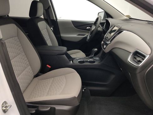 Used 2019 Chevrolet Equinox LT FWD image 21