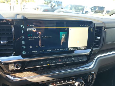 Used 2022 Chevrolet Silverado 1500 RST image 19