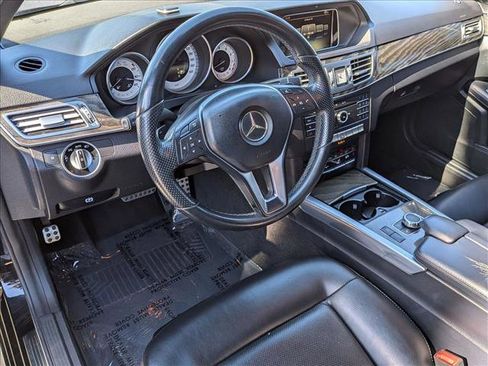 Used 2016 Mercedes-Benz E 350 Sedan image 10