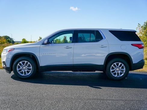 Used 2020 Chevrolet Traverse LS image 21