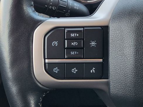 Used 2024 Ford Expedition Max XLT image 27