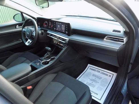 Used 2021 Kia K5 LXS image 15