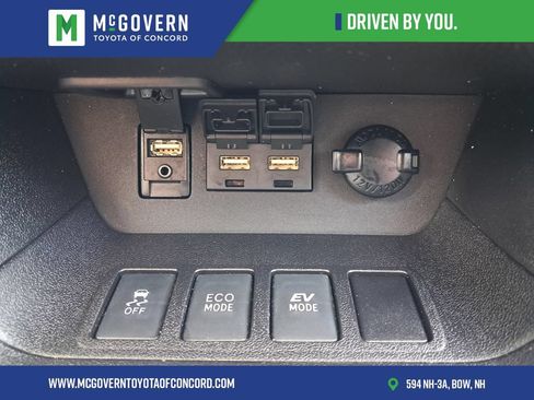 Used 2019 Toyota Highlander XLE w/ Carpet Mat Package (TMS) AWD/4WD image 27