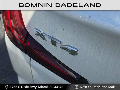 Used 2023 Cadillac XT4 Luxury image 7