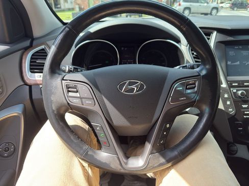 Used 2019 Hyundai Santa Fe XL AWD/4WD image 12