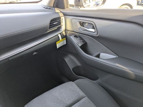 New 2026 Nissan Rogue SV image 19