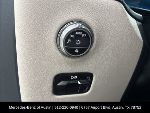Used 2026 Mercedes-Benz GLC 300 image 19