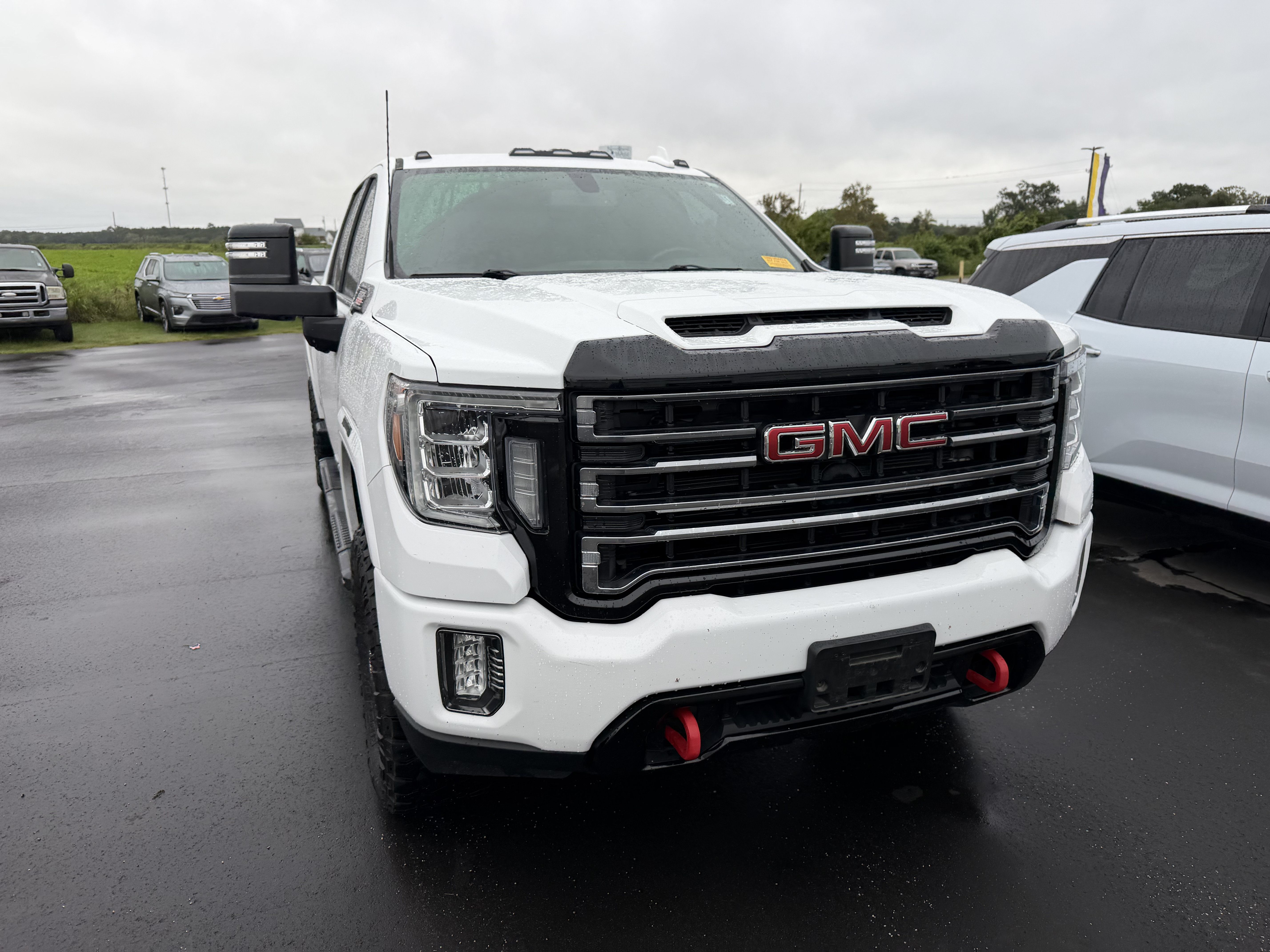 Used 2022 GMC Sierra 2500 AT4 w/ Gooseneck/5TH Wheel Package AWD/4WD image 2