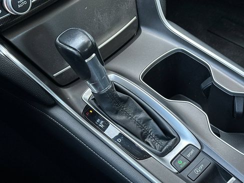 Used 2021 Honda Accord Sport Special Edition image 19