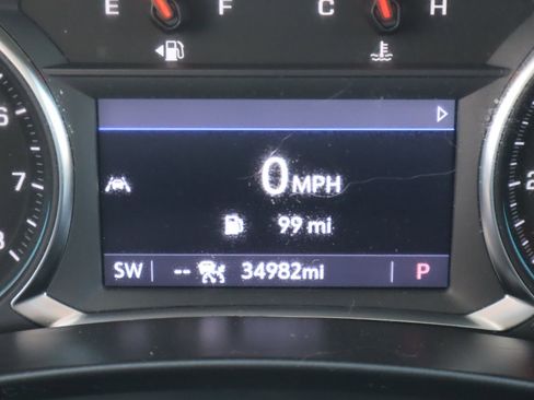 Used 2023 Chevrolet Equinox Premier FWD image 10