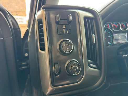 Used 2017 Chevrolet Silverado 2500 High Country w/ Duramax Plus Package AWD/4WD image 18