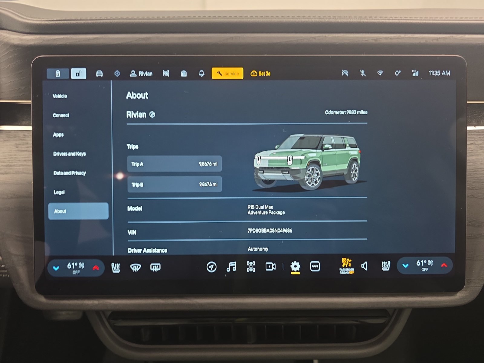 Used 2025 Rivian R1S Adventure Dual AWD/4WD image 29