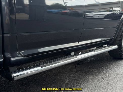 Used 2017 RAM 1500 Laramie w/ Convenience Group AWD/4WD image 31