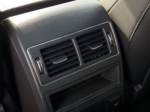 Used 2021 Jaguar F-PACE S image 32