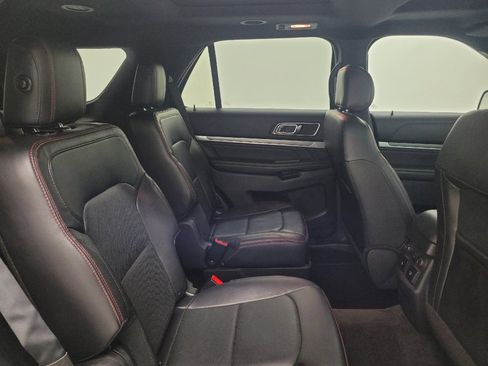 Used 2017 Ford Explorer Sport w/ Equipment Group 401A AWD/4WD image 19