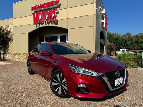 Used 2022 Nissan Altima 2.5 SL FWD image 1