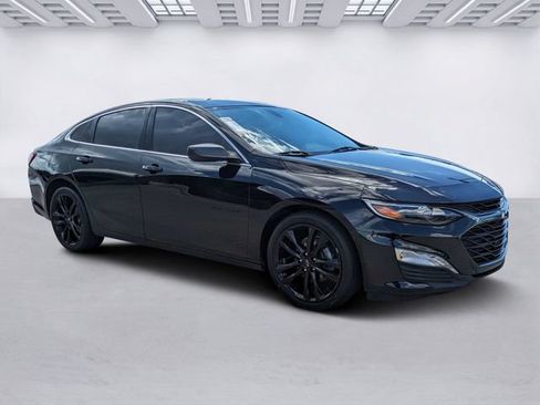 Used 2022 Chevrolet Malibu LT w/ Midnight Edition FWD image 1