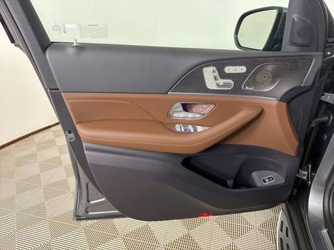 New 2026 Mercedes-Benz GLS 450 4MATIC image 12