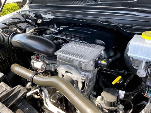 Used 2023 RAM 1500 Big Horn AWD/4WD image 34