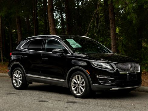 Used 2019 Lincoln MKC Select w/ Select Plus Package image 53