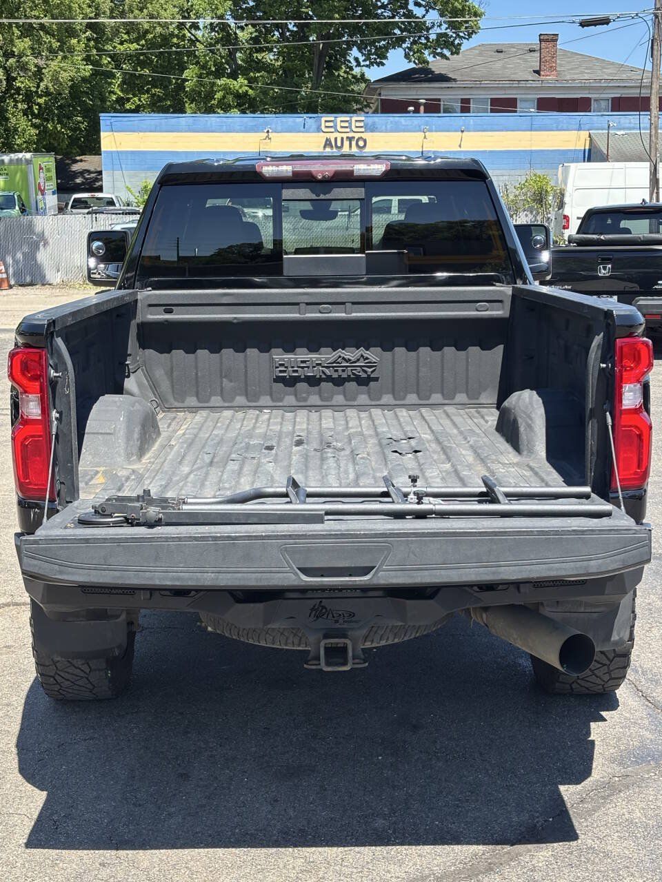Used 2020 Chevrolet Silverado 2500 High Country w/ Z71 Off-Road Package AWD/4WD image 15