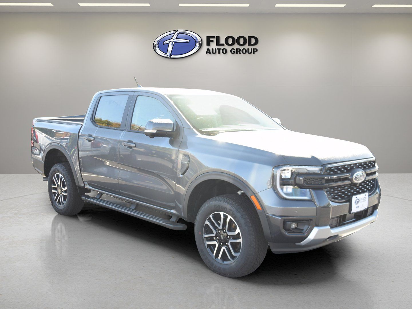 Used 2025 Ford Ranger Lariat AWD/4WD image 1