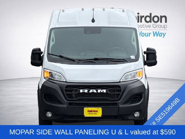 Used 2025 RAM ProMaster 2500 w/ Convenience Group FWD image 3