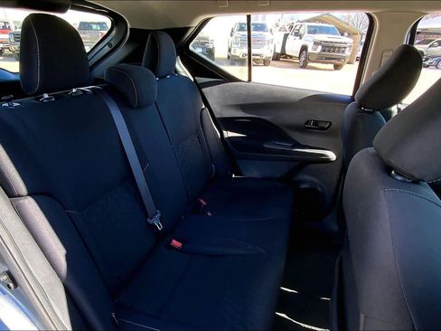 Used 2022 Nissan Kicks S image 20