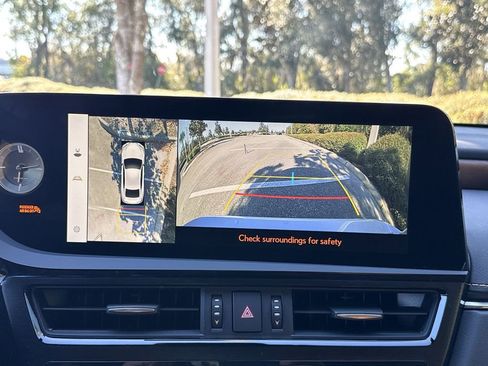 Used 2024 Lexus ES 350 Ultra Luxury image 21