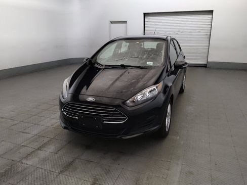 Used 2018 Ford Fiesta SE w/ Cold Weather Package FWD image 15