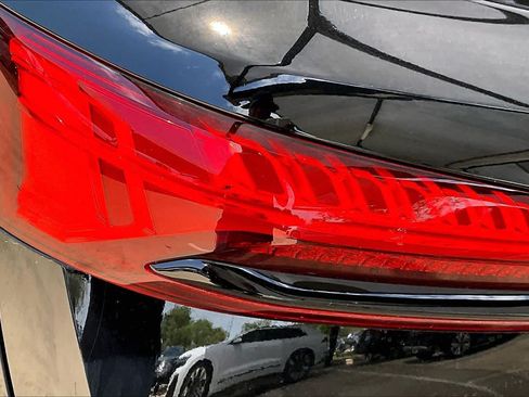New 2026 Audi SQ7 Premium Plus AWD/4WD image 14