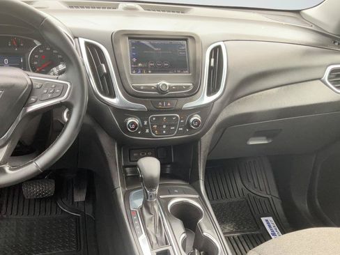 Certified 2024 Chevrolet Equinox LT FWD image 16