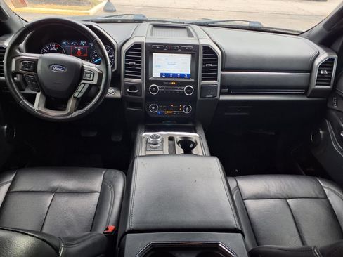Used 2020 Ford Expedition XLT w/ Equipment Group 202A RWD image 11