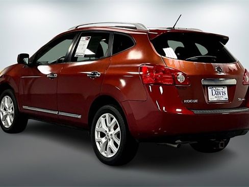 Used 2012 Nissan Rogue SL image 4