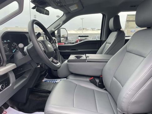 New 2026 Ford F450 XL w/ 360-Degree Camera Package image 17