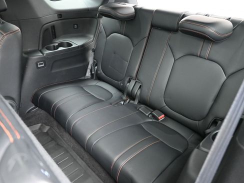 Certified 2023 Honda Pilot TrailSport image 23