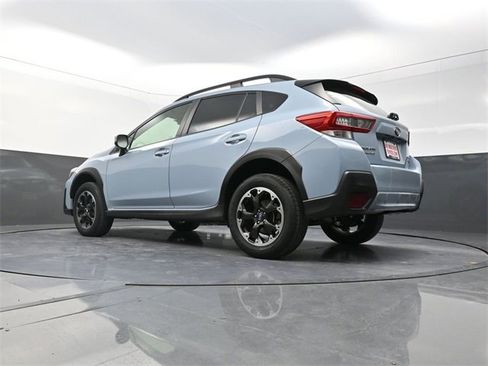 Used 2022 Subaru Crosstrek 2.0i Premium w/ Moonroof Package image 31