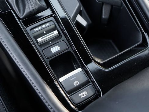 Used 2024 Honda Accord Touring image 37