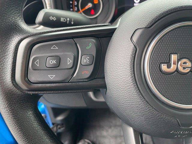 Used 2025 Jeep Wrangler Sport AWD/4WD image 14