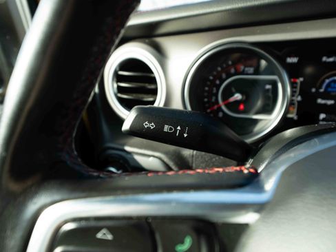 Used 2019 Jeep Wrangler Unlimited Rubicon image 13