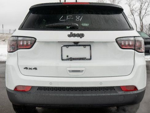 New 2026 Jeep Compass Limited AWD/4WD image 6