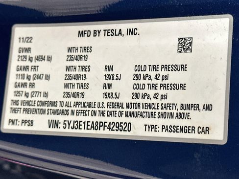 Used 2023 Tesla Model 3 Standard Range RWD image 12