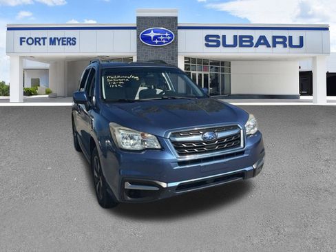 Used 2017 Subaru Forester 2.5i Premium w/ All-Weather Package image 6