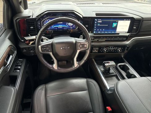 Used 2023 Chevrolet Silverado 1500 RST w/ Convenience Package II AWD/4WD image 14