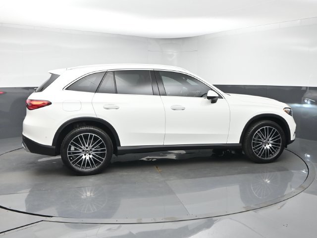 Used 2027 Mercedes-Benz GLC 300 image 9
