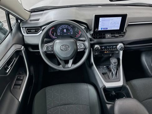 Certified 2025 Toyota RAV4 XLE FWD image 21